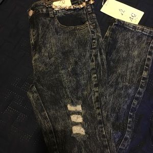 Blue Distressed Jeans